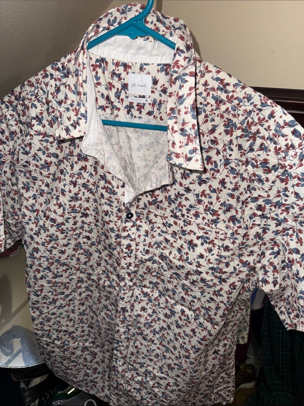 Men's Casual Button-Down Shirt in Cream with Red & Blue Floral Print